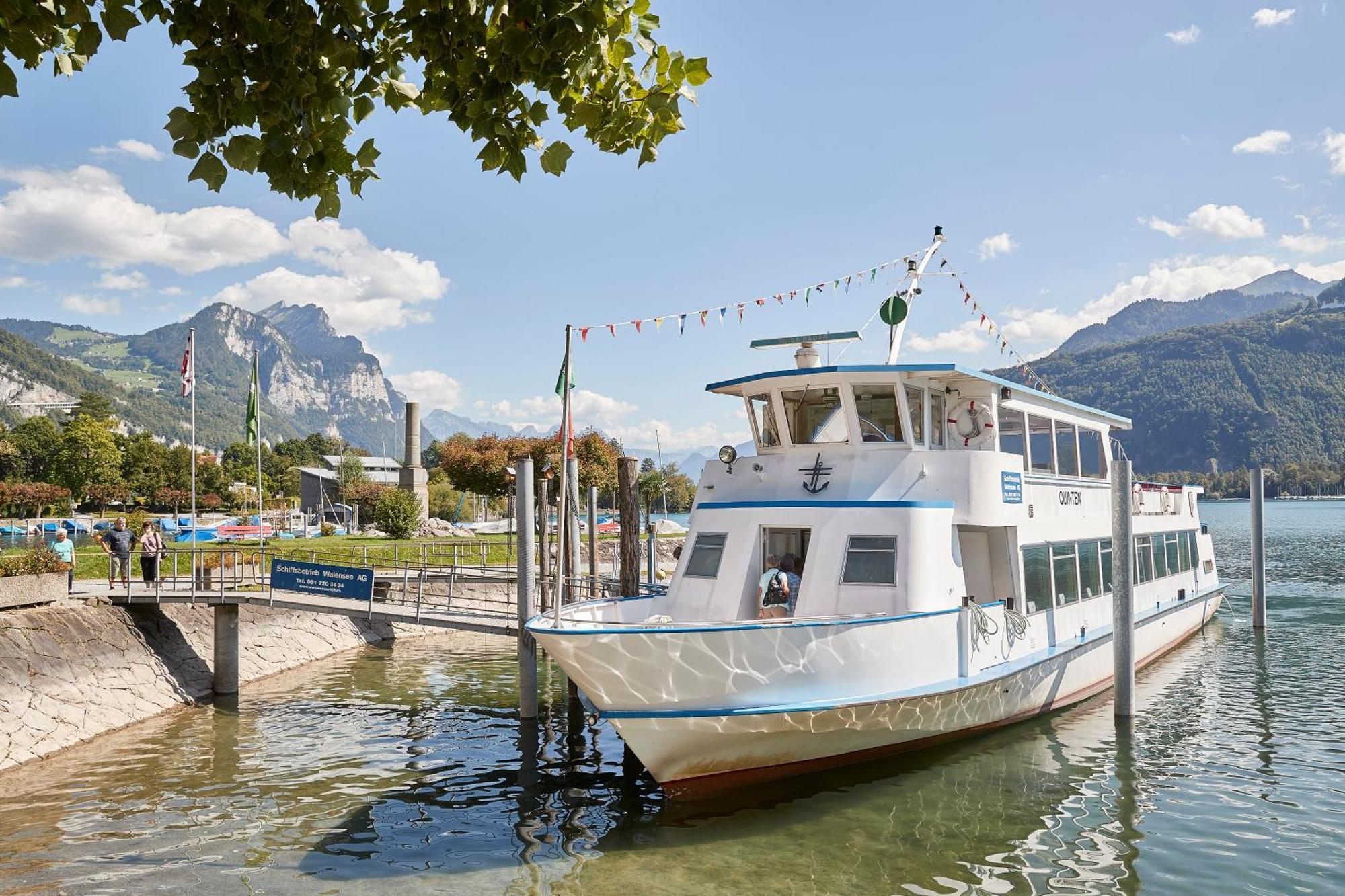 Parkhotel Schwert Weesen Bagian luar foto