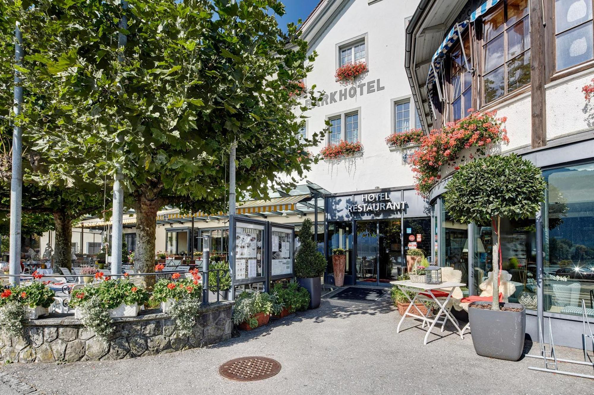 Parkhotel Schwert Weesen Bagian luar foto